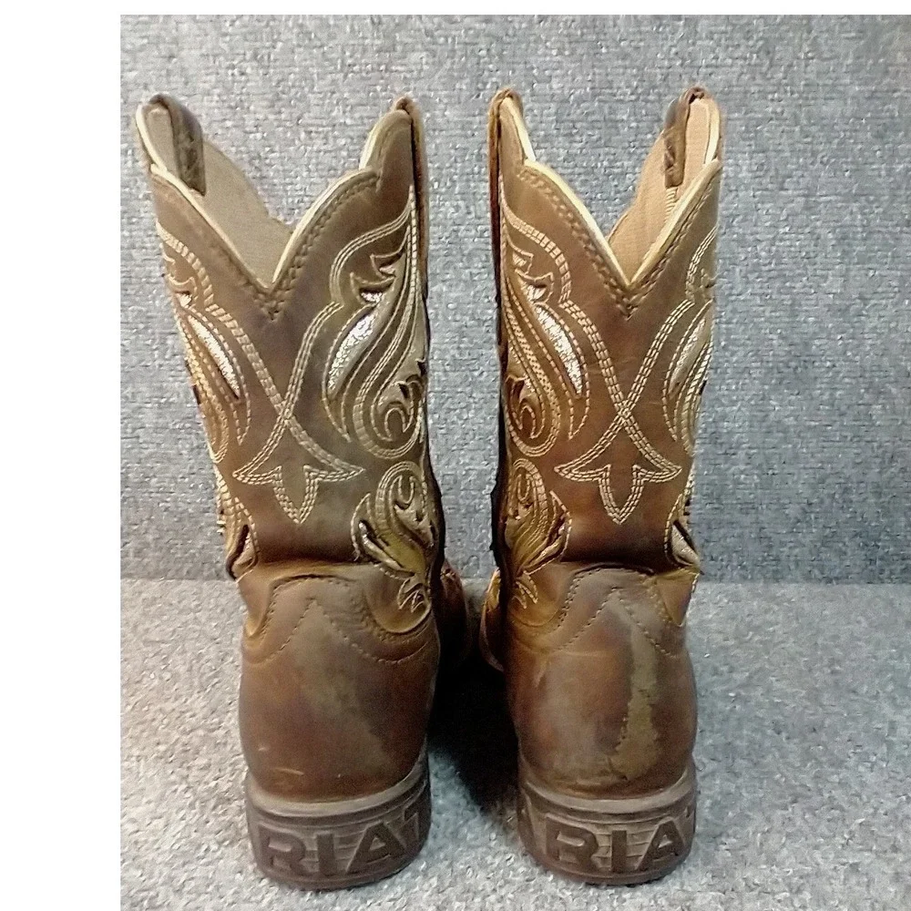 Ariat boots bring